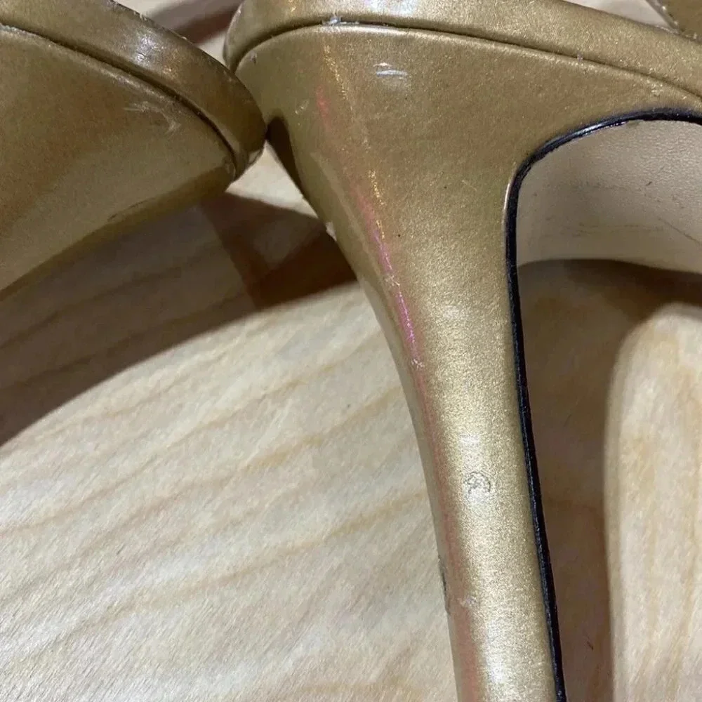 Anne Klein gold Heels